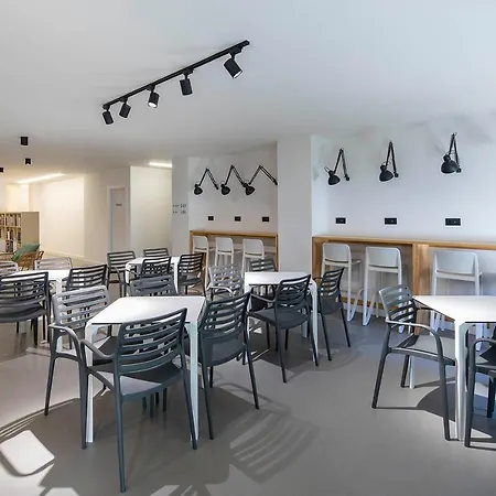 Bulezen Urban Hostel Pontevedra