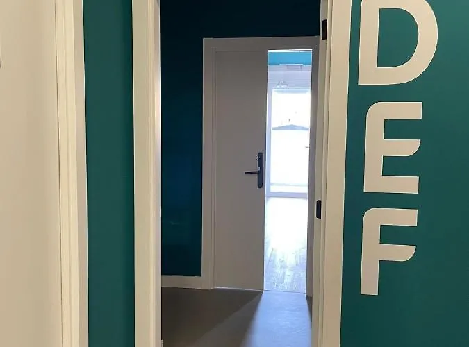 Hostel Bulezen Urban *